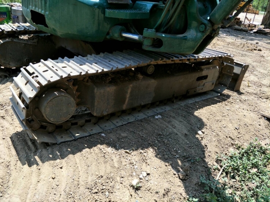 ขายรถแบคโฮ KOMATSU PC30MR-1 ราคา 350000