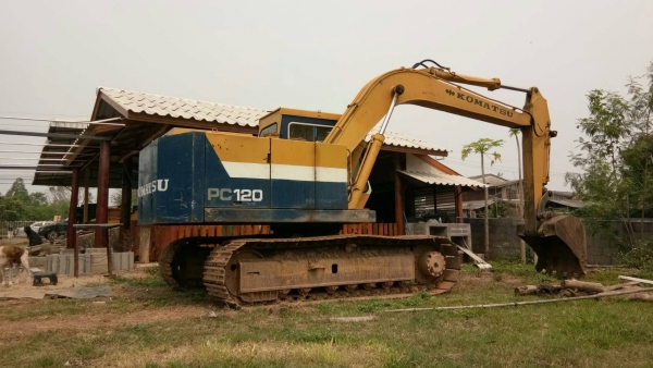 ขายรถแบคโฮ Komatsu Pc120 รุ่น 2 ขายรถแบคโฮ Komatsu Pc120 รุ่น 2