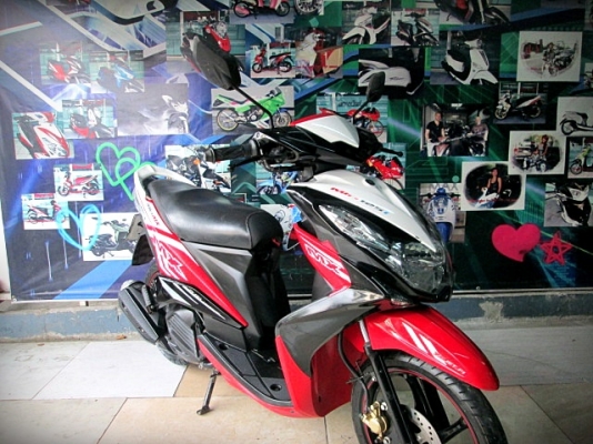 MIO 125 i mx สีขาวดำแดง รุ่นท็อบล้อแมกซ์ เครื่องยนต์เดิมๆ 26900