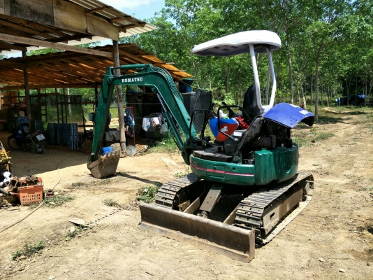 ขายรถแบคโฮ KOMATSU PC30MR-1 ราคา 350000