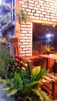 ขายแพร้านอาหาร และให้เช่าทะเลสาบและสถานที่ขนาดใหญ่ บนถนนเกษตร นวมินทร์ ราคาถูก