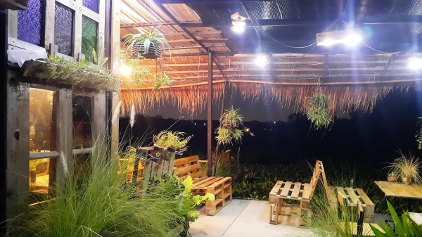 ขายแพร้านอาหาร และให้เช่าทะเลสาบและสถานที่ขนาดใหญ่ บนถนนเกษตร นวมินทร์ ราคาถูก