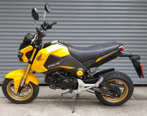 ขออนุญาตขาย HONDA MSX 125 เลขไมล์ 3,XXX KM ทะเบียนกรุงเทพ ฟรีค่าโอน