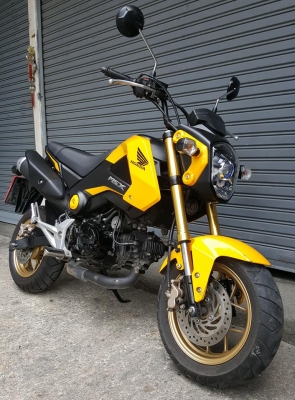 ขออนุญาตขาย HONDA MSX 125 เลขไมล์ 3,XXX KM ทะเบียนกรุงเทพ ฟรีค่าโอน