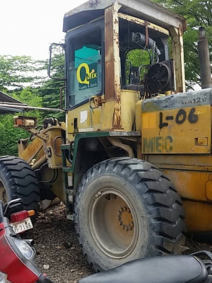 ขายด่วน รถตักKOMATSU WA100-1 WA120-3 ขายด่วน รถตักKOMATSU WA100-1 WA120-3