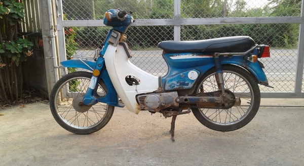 ขาย ฮอนด้า C700 นันทิดา