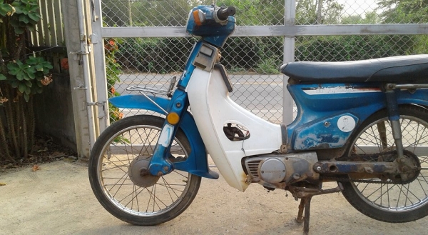ขาย ฮอนด้า C700 นันทิดา