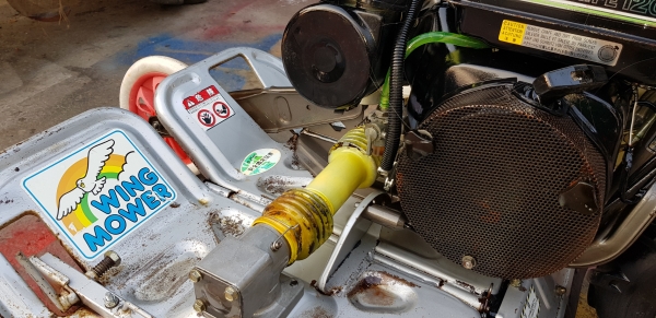 รถตัดหญ้า รถตัดหญ้า