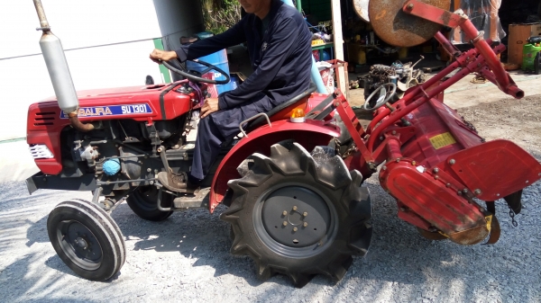 ขายรถไถนั่งขับ ชิบุระ13แรงสภาพสวยใหม่มาก