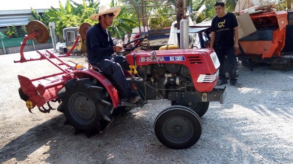 ขายรถไถนั่งขับ ชิบุระ13แรงสภาพสวยใหม่มาก ขายรถไถนั่งขับ ชิบุระ13แรงสภาพสวยใหม่มาก