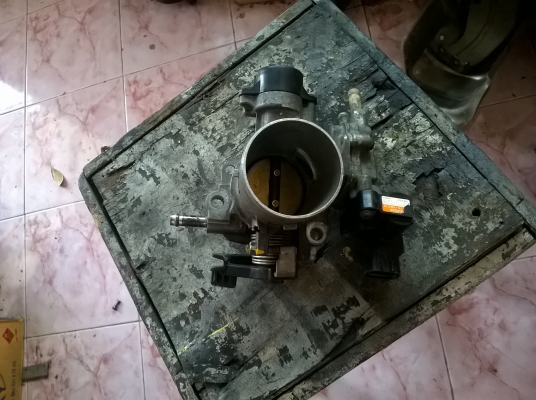 ขายลิ้นเร่ง Vios 03