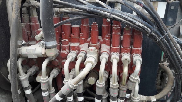 รถขุด コベルコ Kobelco SK30SR-3 เก่าญี่ปุ่น