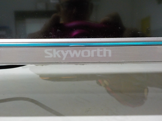 Skyworth 43E1600 Smart tv