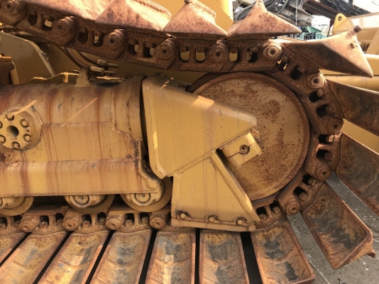 CAT D6N YR2006 นำเข้าจากญี่ปุ่น รถถึงไทยแล้ว สภาพสวยมาก ขายไม่แพงครับ