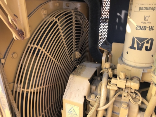 CAT D6N YR2006 นำเข้าจากญี่ปุ่น รถถึงไทยแล้ว สภาพสวยมาก ขายไม่แพงครับ