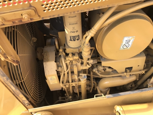 CAT D6N YR2006 นำเข้าจากญี่ปุ่น รถถึงไทยแล้ว สภาพสวยมาก ขายไม่แพงครับ