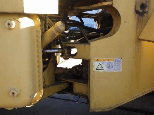 CAT 950F2 นำเข้าจากญี่ปุ่น ไม่เคยใช้งานในไทย รถถึงเมืองไทยแล้วครับ CAT 950F2 นำเข้าจากญี่ปุ่น ไม่เคยใช้งานในไทย รถถึงเมืองไทยแล้วครับ