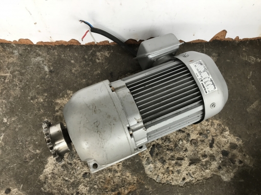 ขายมอเตอร์เกียร์ Mitsubishi 1HP. 380V อัตราทด 1:50 made in Japan สภาพสวย หมุนนิ่ม พร้อมใช้งาน