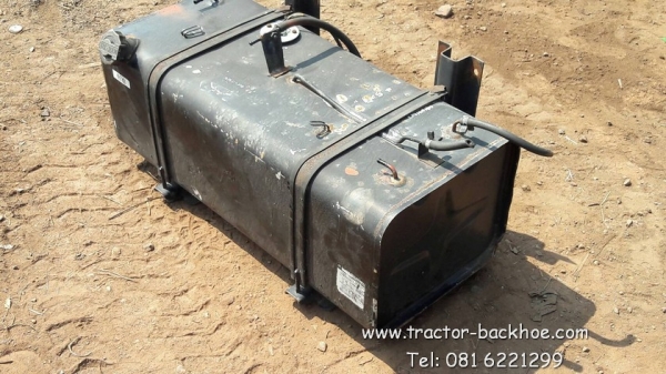 ขาย ถังน้ำมันเก่าญี่ปุ่นสำหรับรถบรรทุก 4 ล้อกลางและรถ 6 ล้อขนาดเล็ก ราคา 4,500 บาท