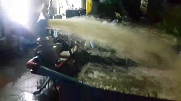 ครื่องสูบนํ้าแรงดันสูงประกอบใหม่ยังไม่ได้ใช้งาน