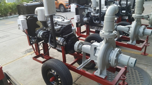 ครื่องสูบนํ้าแรงดันสูงประกอบใหม่ยังไม่ได้ใช้งาน