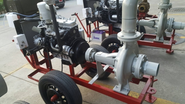 ครื่องสูบนํ้าประกอบใหม่ยังไม่ได้ใช้งาน