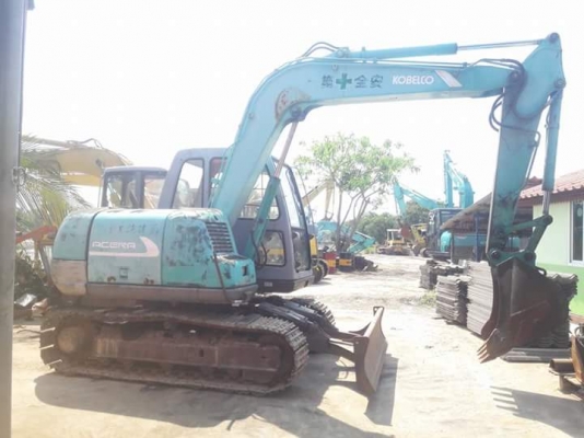 ขายจ้า..KOBELCO SK60-3  มาร์คไฟว์  ซุปเปอร์  เก่านอกแท้   มีลายแย๊ก   5,XXX  ชั่วโมง  เครื่องปั๊มดี  พร้อมใช้  โทร  089-3818694  ดวงนภา