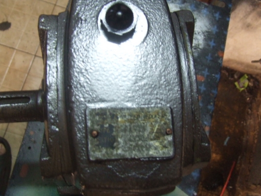 ขายหัวเกียร์เบอร์70  ทด   1  ต่อ  40   ราคา 1500 บาท   หรือแรก