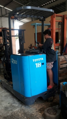 ขายรถไฟฟ้าโตโยต้ารุ่น6FBR18 ขายรถไฟฟ้าโตโยต้ารุ่น6FBR18