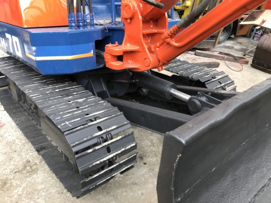 Kubota kh70สภาพดีเก่าญี่ปุ่น มีใบอินวอยไม่เคยใช้ในไทย เครื่อง Kubota kh70สภาพดีเก่าญี่ปุ่น มีใบอินวอยไม่เคยใช้ในไทย เครื่อง