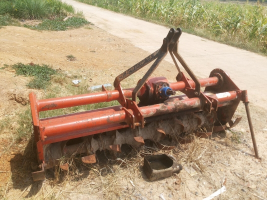 ขายโรตารี วิเชียร1.60ติดมากับ36แรง ต้องซ่อมเฟือง