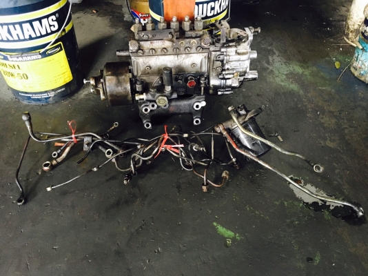 ขาย ปั๊มโซล่า Hino HO7D พร้อมหัวฉีด พร้อมแป๊ป