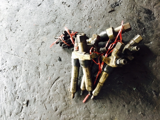 ขาย ปั๊มโซล่า Hino HO7D พร้อมหัวฉีด พร้อมแป๊ป