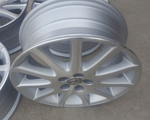 ขายล้อ TOYOTA Wish ขอบ17  5รู100  4 ล้อ