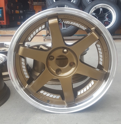 ล้อฝากขาย TE37 ขอบ17 4รู100 หน้า7.5 ET42 4 ล้อ ล้อฝากขาย TE37 ขอบ17 4รู100 หน้า7.5 ET42 4 ล้อ