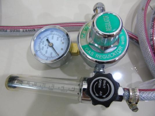 เครื่องเชื่อมอาร์กอน 200 A ยี่ห้อ Rilon รุ่น TIG200S สภาพใหม่ มีสายเชื่อมอาร์กอนและเกย์วัด