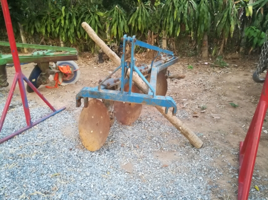 ขายผานสาม ขายผานสาม