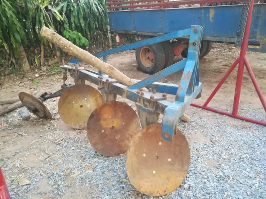 ขายผานสาม