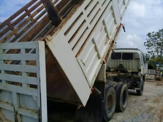 HINO 3M สองเพลาดั๊ม กระบะเหล็ก รถปี 39