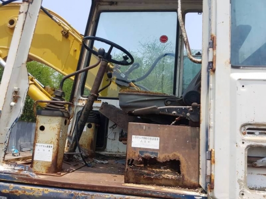ขาย 395,000 รถแบคโฮล้อยาง KOMATSU PW100-3A. เครื่องดี 6D95L-Turbo 2 เพลา ปั้มแรง (มีไลน์หัวเจาะ) เอกสารเล่มทะเบียนภาษีไม่ขาด รถอยู่ ชัยนาท โทร 0610710295 ขาย 395,000 รถแบคโฮล้อยาง KOMATSU PW100-3A. เครื่องดี 6D95L-Turbo 2 เพลา ปั้มแรง (มีไลน์หัวเจาะ) เอกสารเล่มทะเบียนภาษีไม่ขาด รถอยู่ ชัยนาท โทร 0610710295