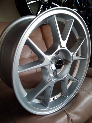 แม็กใหม่ลาย wrdsport tc005 ขอบ 15 ราคา 6900 พร้อมยาง 10900 บาท