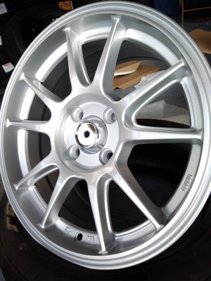 แม็กใหม่ลายทีซี105เอ็น ขอบ 15 ราคา 6900 พร้อมยาง 10900 บาท