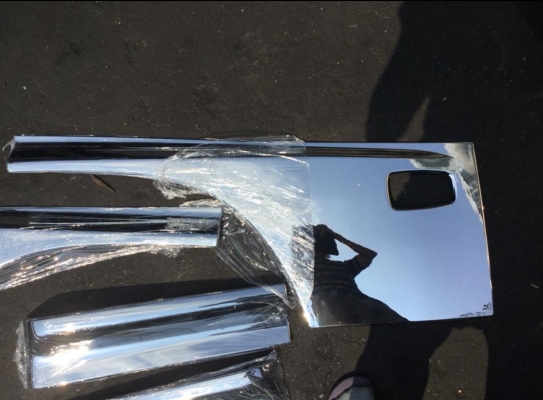 อะไหล่เเต่งของเเต่งชุดเเต่งรถบรรทุกฮีโน่เม้กก้า Hino mega เซียงกงญี่ปุ่นยุ่นเเท้