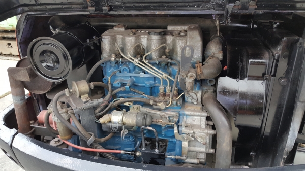 ขาย รถขุด HITACHI  รุ่น EX30 มือสองญี่ปุ่น แทรกเหล็ก สวย สลัก บูท เอวแน่น 100\% มีไลน์กระแทก สวยพร้อมใช้งาน มือถือ 0818753444  สอบถามเพิ่มเติมได้ที่ http://line.me/ti/p/mFkzr50JVd