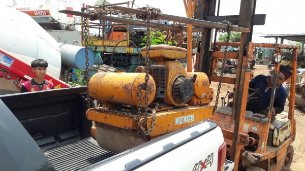 ขอบคุณลูกค้าจากศรีสะเกษ มากครับ มาอุดหนุน รถบดดิน และ เครื่องตบดิน เราไปใช้งาน ขอบคุณลูกค้าจากศรีสะเกษ มากครับ มาอุดหนุน รถบดดิน และ เครื่องตบดิน เราไปใช้งาน