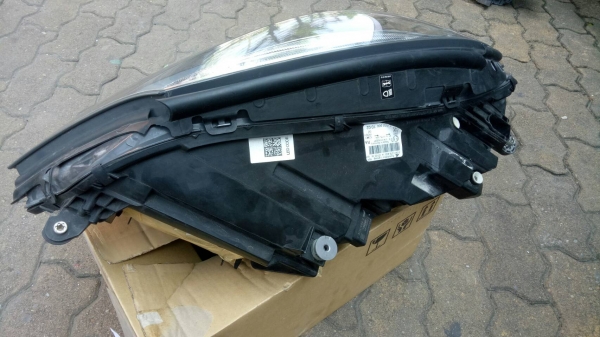 ขายไฟหน้า Benz A222