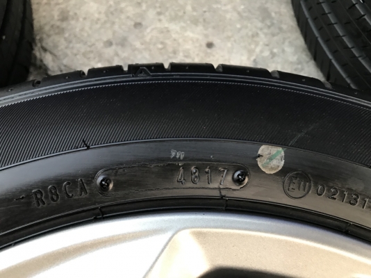 ล้อแม็ก TOYOTA New VIOS 2017 ขอบ 15 พร้อมยางป้ายแดง 185-60-15 แม็กสวย มีตุ่ม เส้นสีชัดๆ