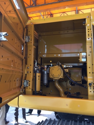 รถขุดCAT-320 NGH(ใหม่ล้าสุด)