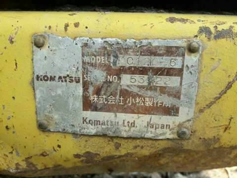 ขายรถแบคโฮ KOMATSU PC120-6 เอสแน่นโซ่หนาไฟฟ้าเต็มเ