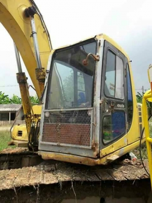 ขายรถแบคโฮ KOMATSU PC120-6 เอสแน่นโซ่หนาไฟฟ้าเต็มเ